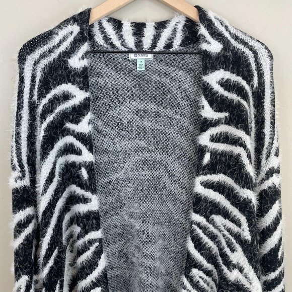 Susina | zebra print eyelash open cardigan | 1X - Picture 5 of 14